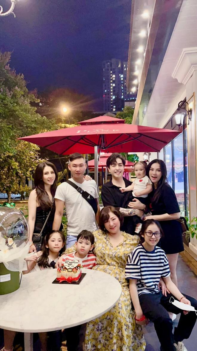 sao Việt ngày 8/3/2022 4