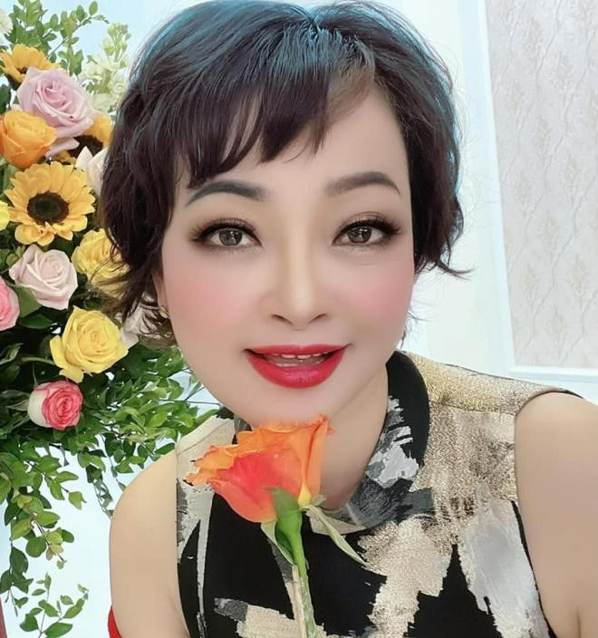 sao Việt ngày 8/3/2022 6