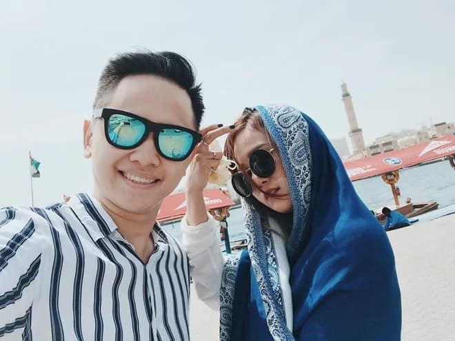 Bà xã MC 'Cafe sáng' - Hoàng Quân: Nổi tiếng và xinh đẹp chẳng thua kém gì hot girl 0