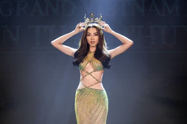 phau-thuat-sao-thuy-tien-doi-doi-ra-sao-sau-khi-dang-quang-miss-grand-international-2021-25-ngoisaovn-w620-h413 19