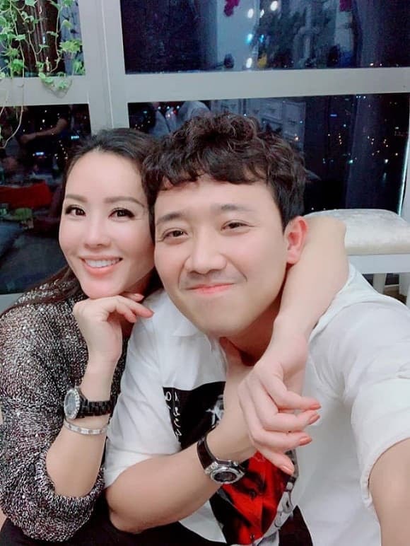 Thu Hoài nhìn người  2