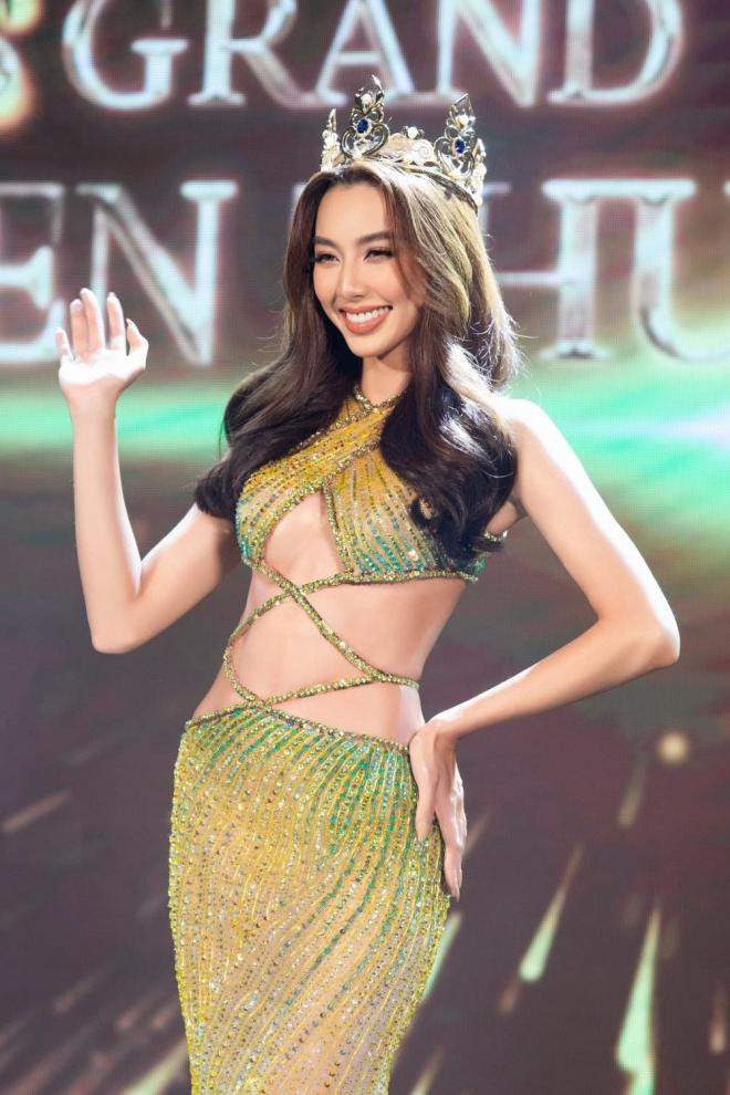 phau-thuat-sao-thuy-tien-doi-doi-ra-sao-sau-khi-dang-quang-miss-grand-international-2021-13-ngoisaovn-w1000-h1500 17