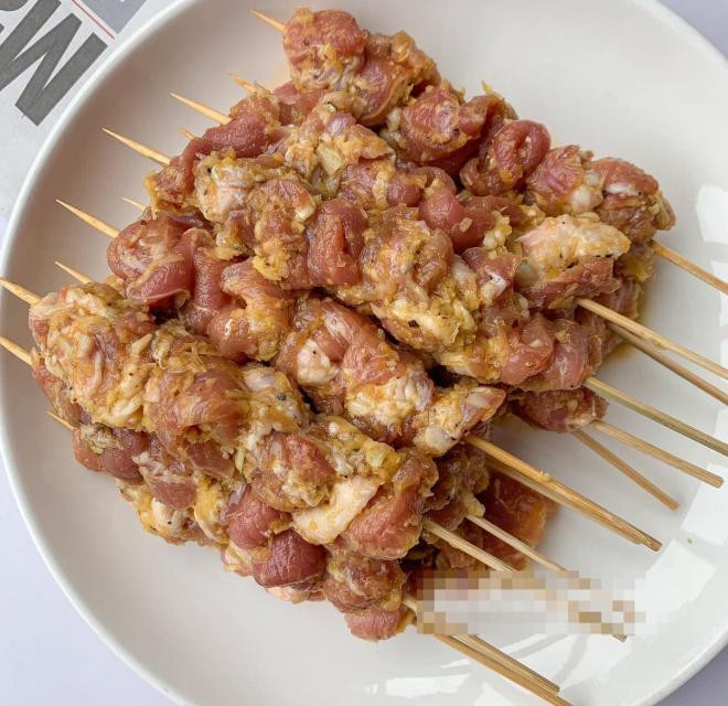 thịt nướng thơm ngon  2