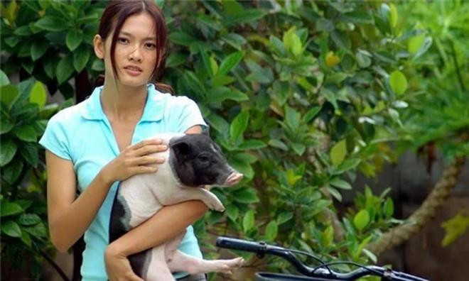 1. Siêu mẫu Anh Thư chính thức trở thành Mentor đầu tiên tại The Face Vietnam 2022.jpg 6