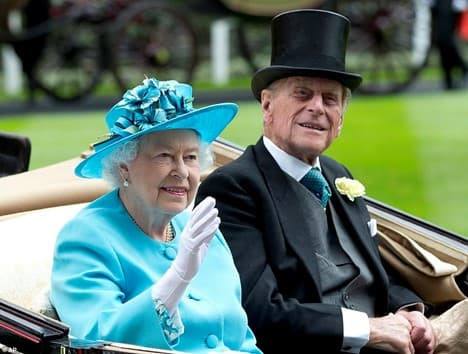 Nữ hoàng Anh có thể sẽ không gặp mặt Lilibet vì hành động 'bất hiếu' của Harry và Meghan  9