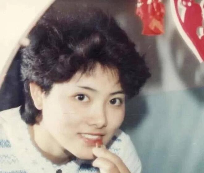 Có một mỹ nhân 'xấu nhất trong gia đình', Lưu Diệc Phi và Trương Dư Hi chưa là gì 4