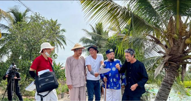 nghệ sĩ Trọng Trinh 0
