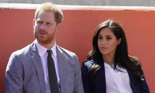 Nữ hoàng Anh có thể sẽ không gặp mặt Lilibet vì hành động 'bất hiếu' của Harry và Meghan  0
