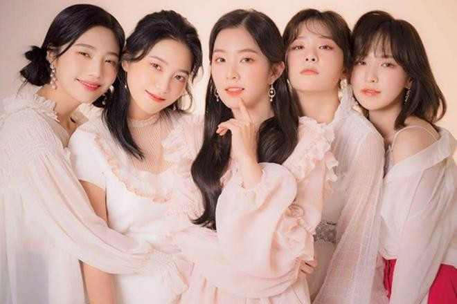 3 thành viên của Red Velvet nhiễm Covid-19 ngay trước thềm comeback 2