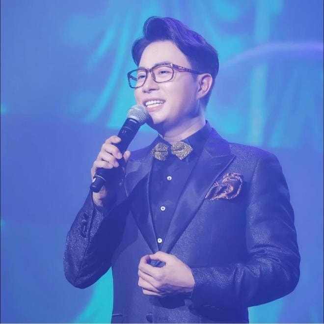 ảnh cũ MC Lê Anh  2
