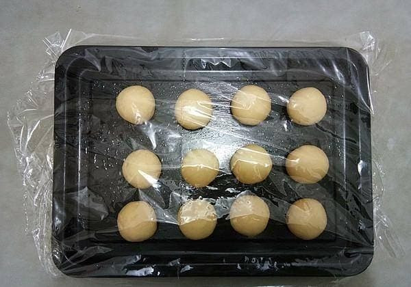 10-banh-ran-nhan-dau-den-ngoisaovn-w600-h420 2