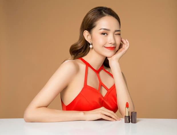 btc-the-face-viet-nam-2018-chinh-thuc-cong-bo-vi-co-van-chuyen-mon-mentor-thu-2-ca-si-dien-vien-dien-anh-minh-hang-12-152756223112212110215-15275638284882024345833.jpg 0