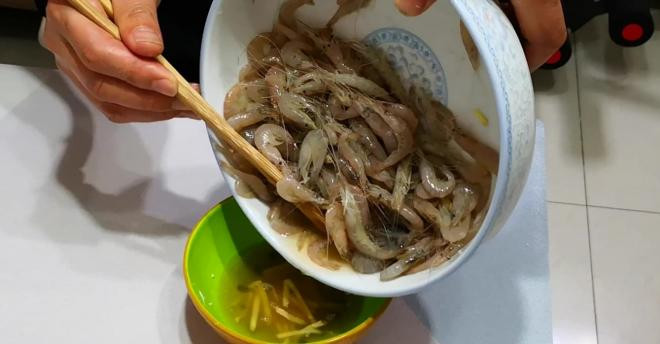 tôm đồng chiên giòn 8 tôm đồng chiên giòn 8