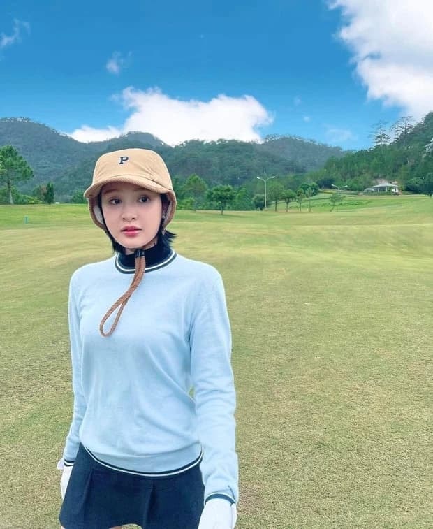 hien-ho-ngay-cang-sang-chanh-va-check-in-deu-dan-tren-san-golf-nhieu-hon-ca-san-khau-lieu-co-tim-thay-tinh-yeu-noi-day-4-ngoisaovn-w620-h757 7