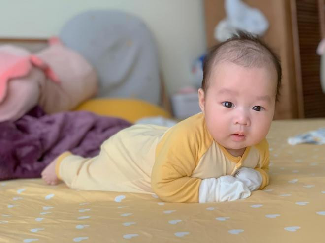 Diệp Chi nghiện cháu  0