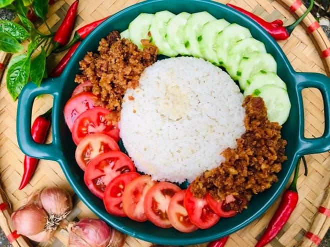 thịt chưng mắm tép 0