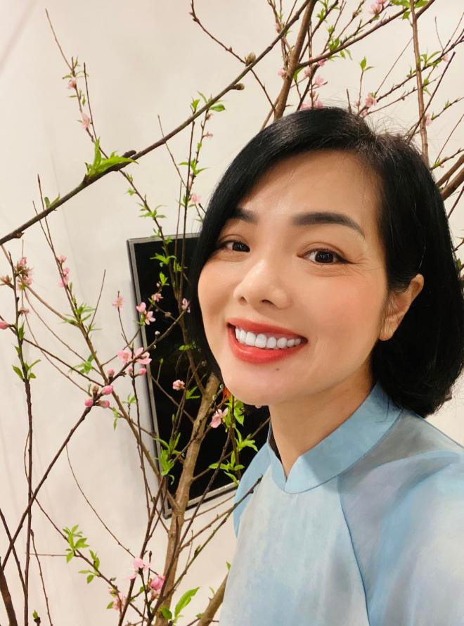 MC Bạch Dương 0