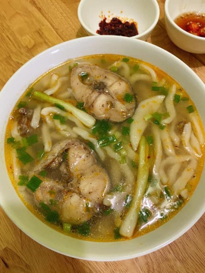 bánh canh cá lóc  0