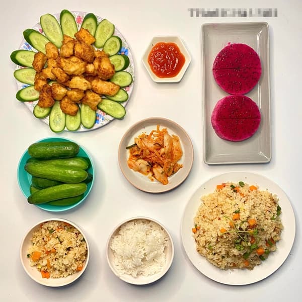mâm cơm sinh viên  13