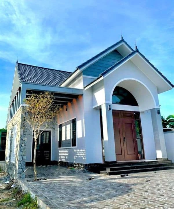 mẫu nhà mái thái  2