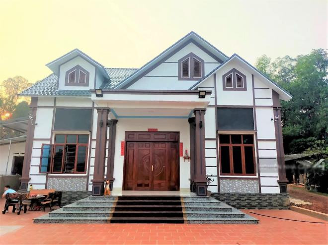 mẫu nhà mái thái  11