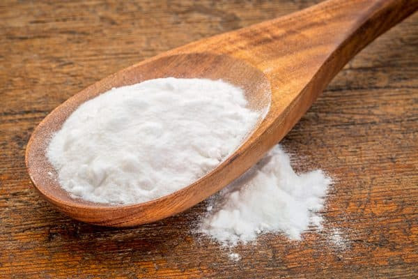 lỗ đóng đinh trên tường 1 lỗ đóng đinh trên tường 1