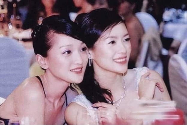 Khoảnh khắc Châu Tấn và Chương Tử Di chung khung hình bất ngờ hot trở lại, hai đại hoa đán đọ sắc cực 'gắt' 9