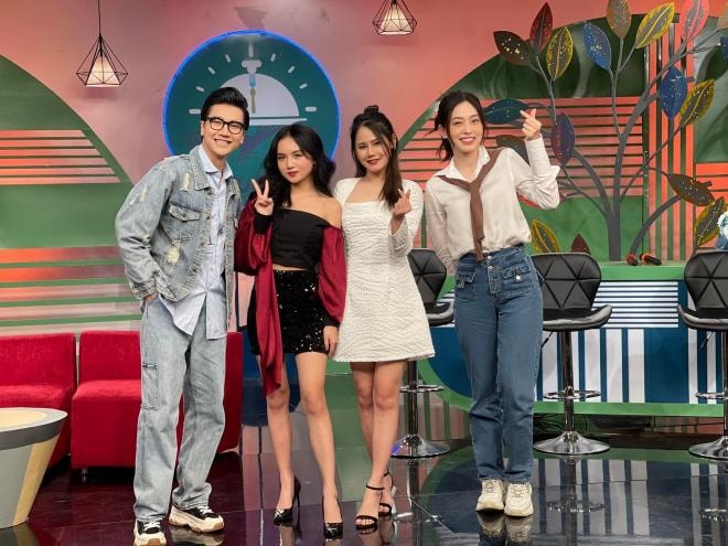 bữa trưa vui vẻ dừng lên sóng  4