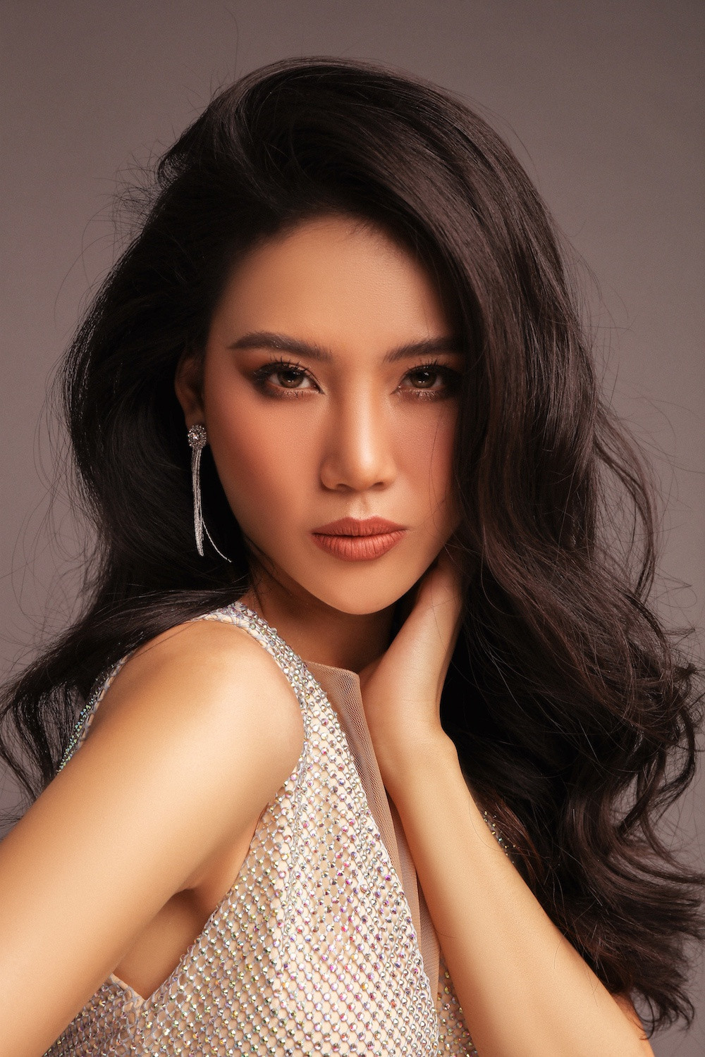 Siêu mẫu Quỳnh Hoa: Bố không nhìn mặt khi tôi thi 'Hoa hậu Hoàn vũ Việt Nam' - ảnh 2