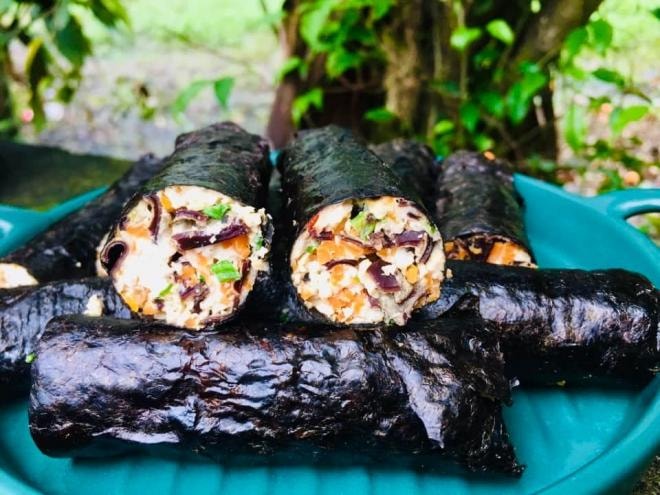 cách làm ức gà cuộn rau củ  0