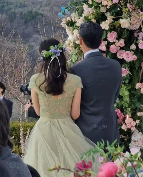  Tổng chi phí đám cưới Hyun Bin - Son Ye Jin tưởng đã 'khủng' nhưng vẫn không bằng số lẻ váy cưới của Angelababy, đủ thấy Huỳnh Hiểu Minh xa hoa thế nào 7