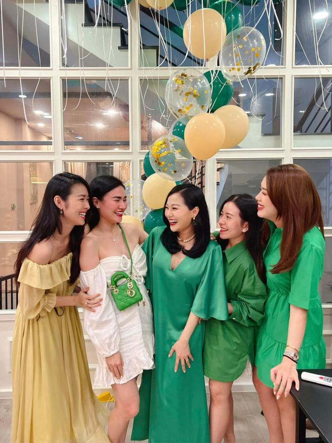 sinh nhật em gái quang vinh  0