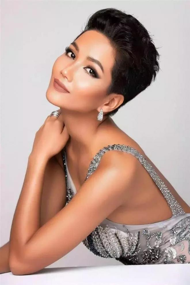 missosology-coi-hoa-hau-thuy-tien-nhu-nguoi-vo-hinh-nguyen-nhan-vi-dau-4-ngoisaovn-w666-h1000 0