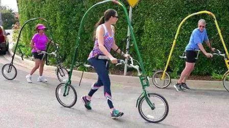 GlideCycle-Three-people-great.jpg 1 GlideCycle-Three-people-great.jpg 1