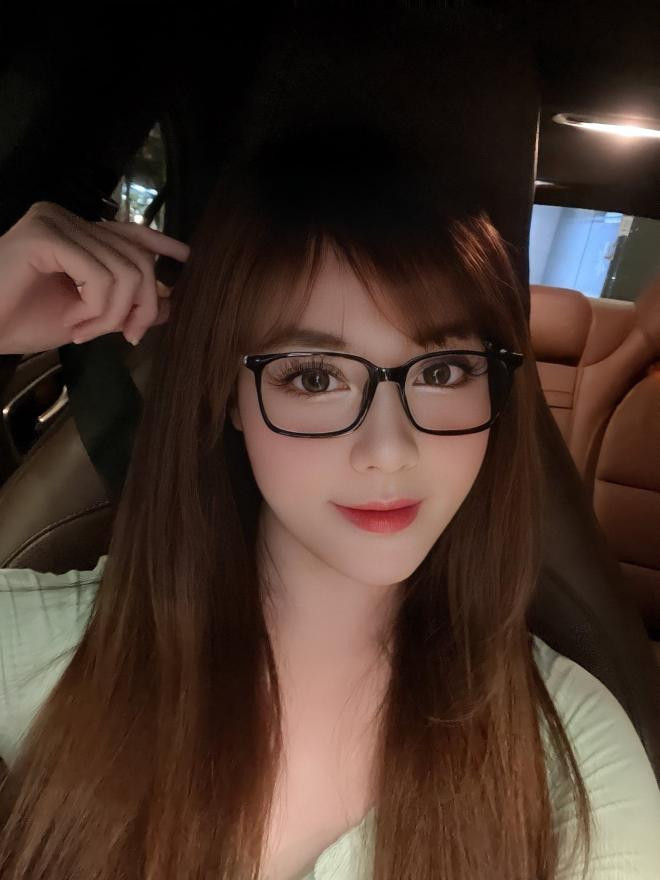 âu hà my có bạn trai mới  5