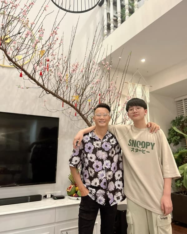 Hoàng Bách nuôi dạy con  5