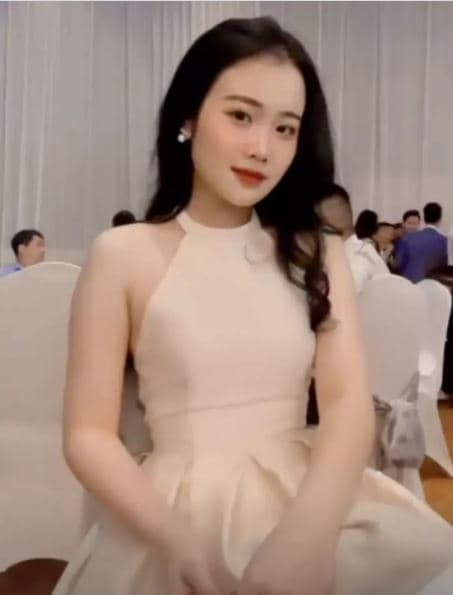 Đoàn Văn Hậu và bạn gái cũ  1