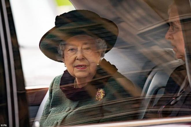 Tiết lộ lý do Harry và Meghan phớt lờ lễ tưởng niệm ông nội nhưng vui vẻ đến Hà Lan đi sự kiện khiến công chúng bất bình  8
