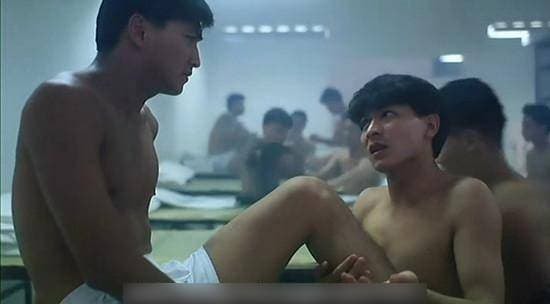 Đẹp trai hơn Lưu Đức Hoa, từng làm nghề chuyển xác chết, và khi đang ở đỉnh cao phong độ, 