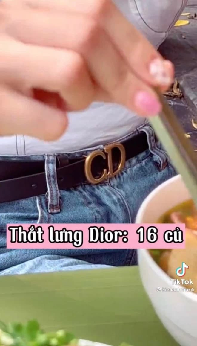 Ca nương Kiều Anh diện outfit 'sương sương' 1,6 tỷ chỉ để đi ăn vỉa hè 6