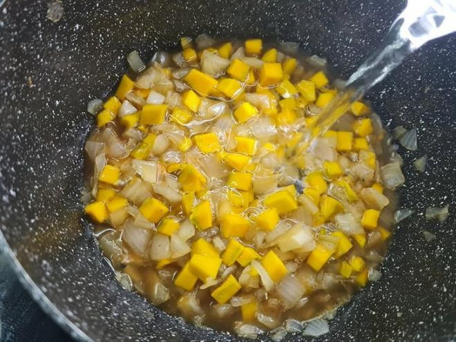 cách nấu súp bí đỏ  0