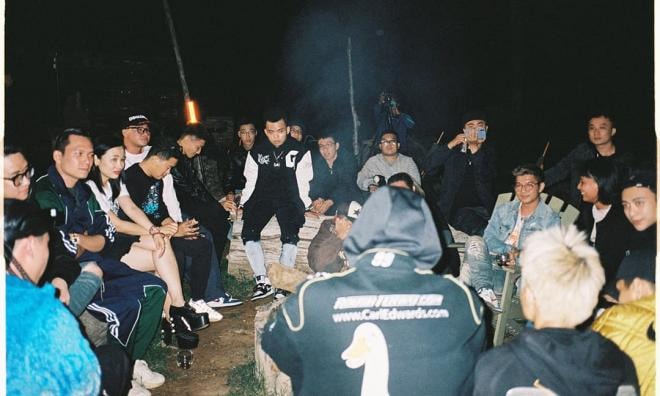 Binz tại Space Jam mùa 1.jpg 4