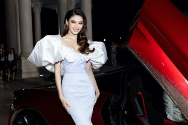 thuy-tien-hoa-quy-co-sang-sang-chanh-nhung-lai-bi-tieu-vy-luong-thuy-linh-va-kieu-loan-22chat-dep22-2-ngoisaovn-w700-h467 0