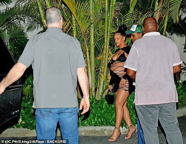 rihanna 2