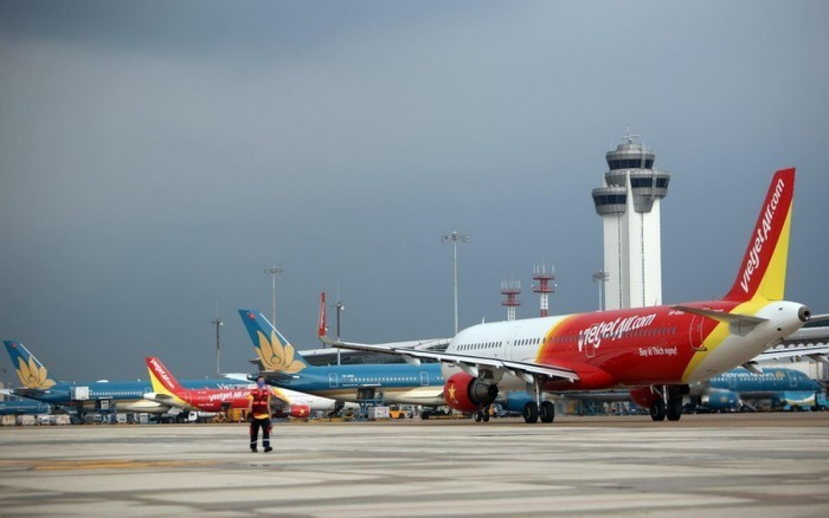 Máy bay của các hãng hàng không tại sân bay Tân Sơn Nhất.