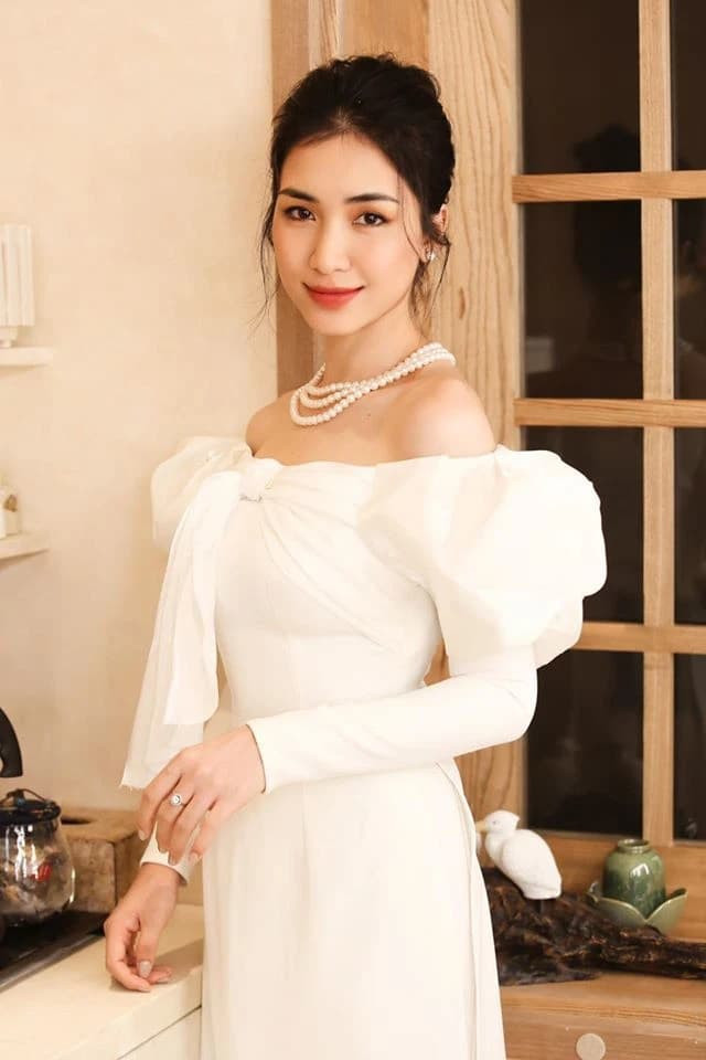 duoc-mot-co-gai-nhuong-hoa-cuoi-tu-co-dau-de-22truyen-may-man22-hoa-minzy-ung-xu-the-nao-ma-ai-nay-than-phuc-5-ngoisaovn-w640-h960 0 duoc-mot-co-gai-nhuong-hoa-cuoi-tu-co-dau-de-22truyen-may-man22-hoa-minzy-ung-xu-the-nao-ma-ai-nay-than-phuc-5-ngoisaovn-w640-h960 0
