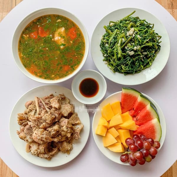 mâm cơm ngày hè  7