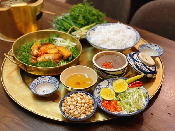 cơm cuối tuần 0 cơm cuối tuần 0