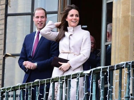 Bà Camilla phách lối như thế nào? Thấy Kate giống Diana nên 'chơi chiêu' khiến cô gọi món ăn mà Charles ghét nhất  14