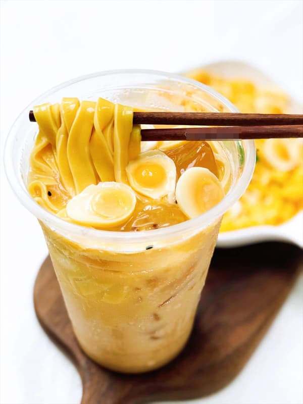 trà sữa trứng lòng đào  9